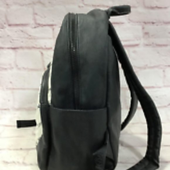 Betsey Johnson Logo Bone And Black Shoulder Backpack w/ Matching Change Purse - Picture 10 of 11